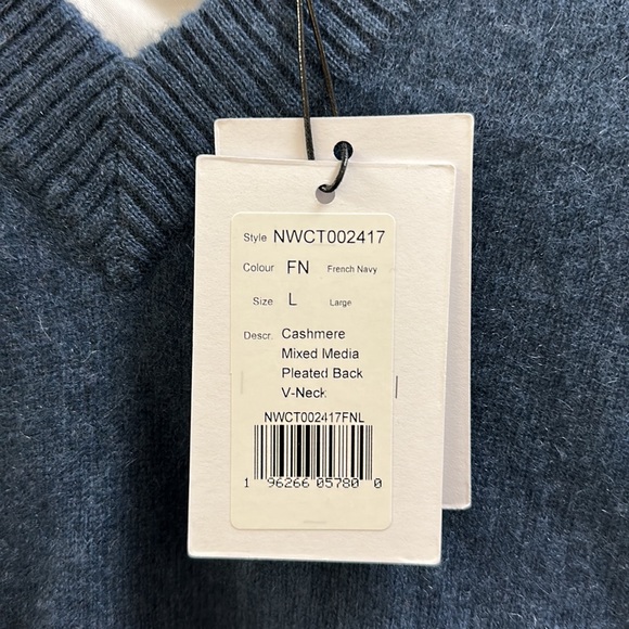 🔥🔥🔥NEW Naadam Cashmere Muxed Media Pleated Back Sweater - Picture 2 of 11